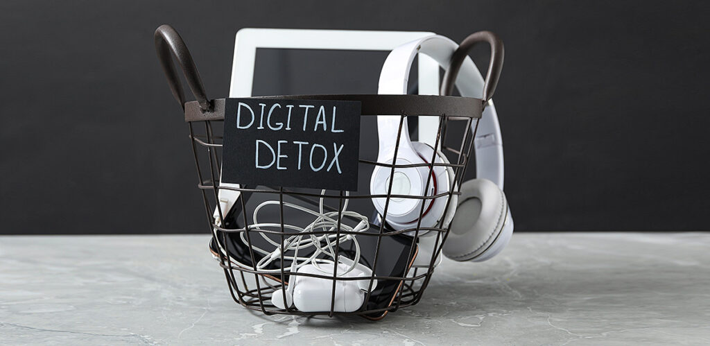 Finding Balance: How a Digital Detox Can Restore Your Inner Peace