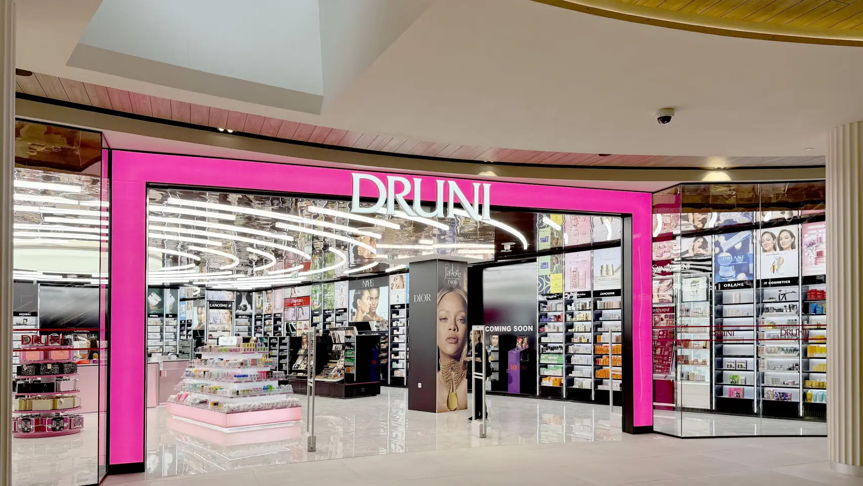 Spain's Popular Beauty Retailer